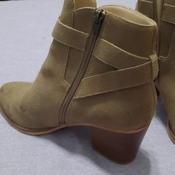 ANKLE boots - Picture 2 of 5